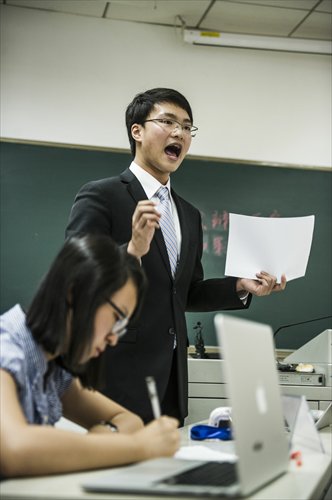 Professor of Chinese delivers a lecture to his students 